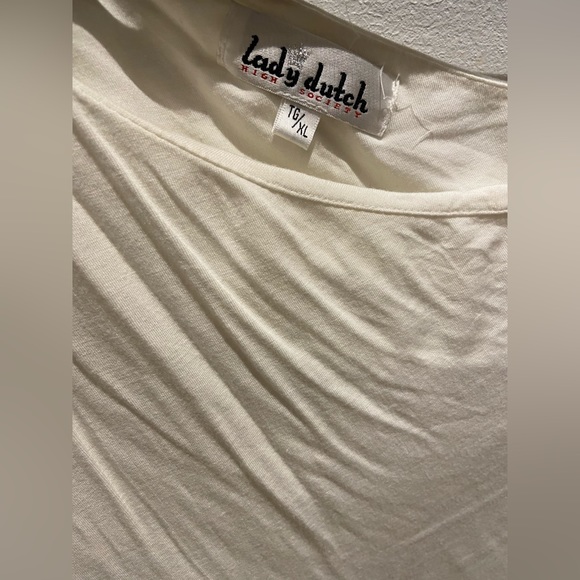 Never worn Lady dutch off-the-shoulder top - Picture 3 of 9